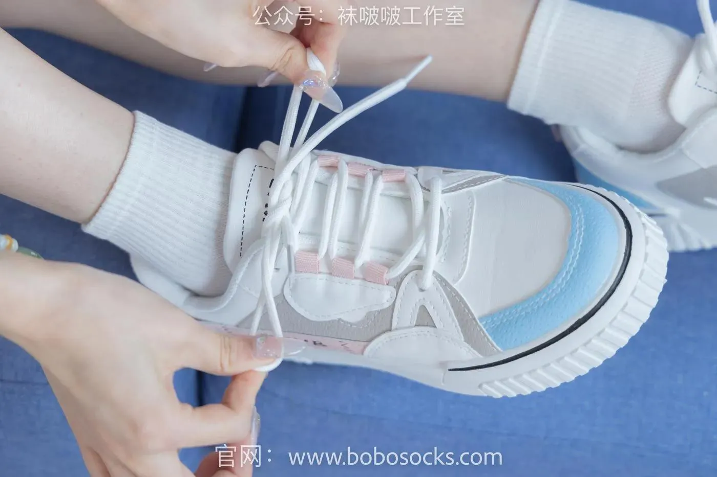 [BoBoSocks袜啵啵]NO.101 苏苏-板鞋、白棉袜、裸足 [140P]插图2